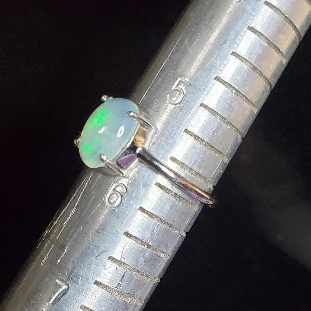Beautiful Genuine Ethiopian Opal & Sterling Silver Ring - Picture 6 of 10